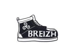 Magnet bois basket produit personnalisé Bretagne avec motifs Breizh et Triskell, souvenir fun et breton.