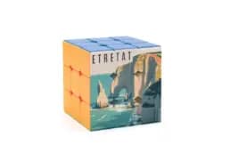 Magic Cube souvenir Étretat avec illustration des falaises et de l'Aiguille
