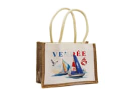 Sac jute souvenir Vendée avec illustration de voiliers sur l'océan
