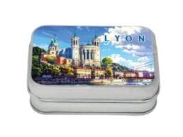 Boîte comptoir souvenir Lyon illustrée de la basilique Notre-Dame de Fourvière