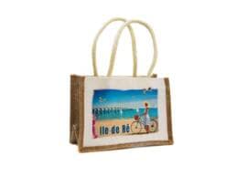 Sac jute souvenir Île de Ré avec femme, vélo et pont de l'île