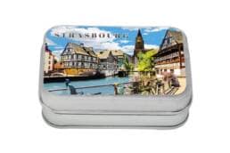 Boîte comptoir souvenir Strasbourg avec cathédrale et maisons à colombages