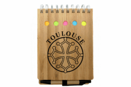 Calepin bambou souvenir Toulouse avec croix occitane