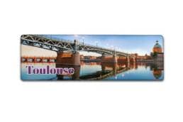 Magnet panorama souvenir Toulouse représentant le Pont Saint-Pierre et la Garonne