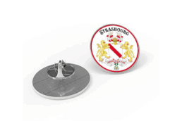 Pin's souvenir Strasbourg représentant le blason historique de la ville